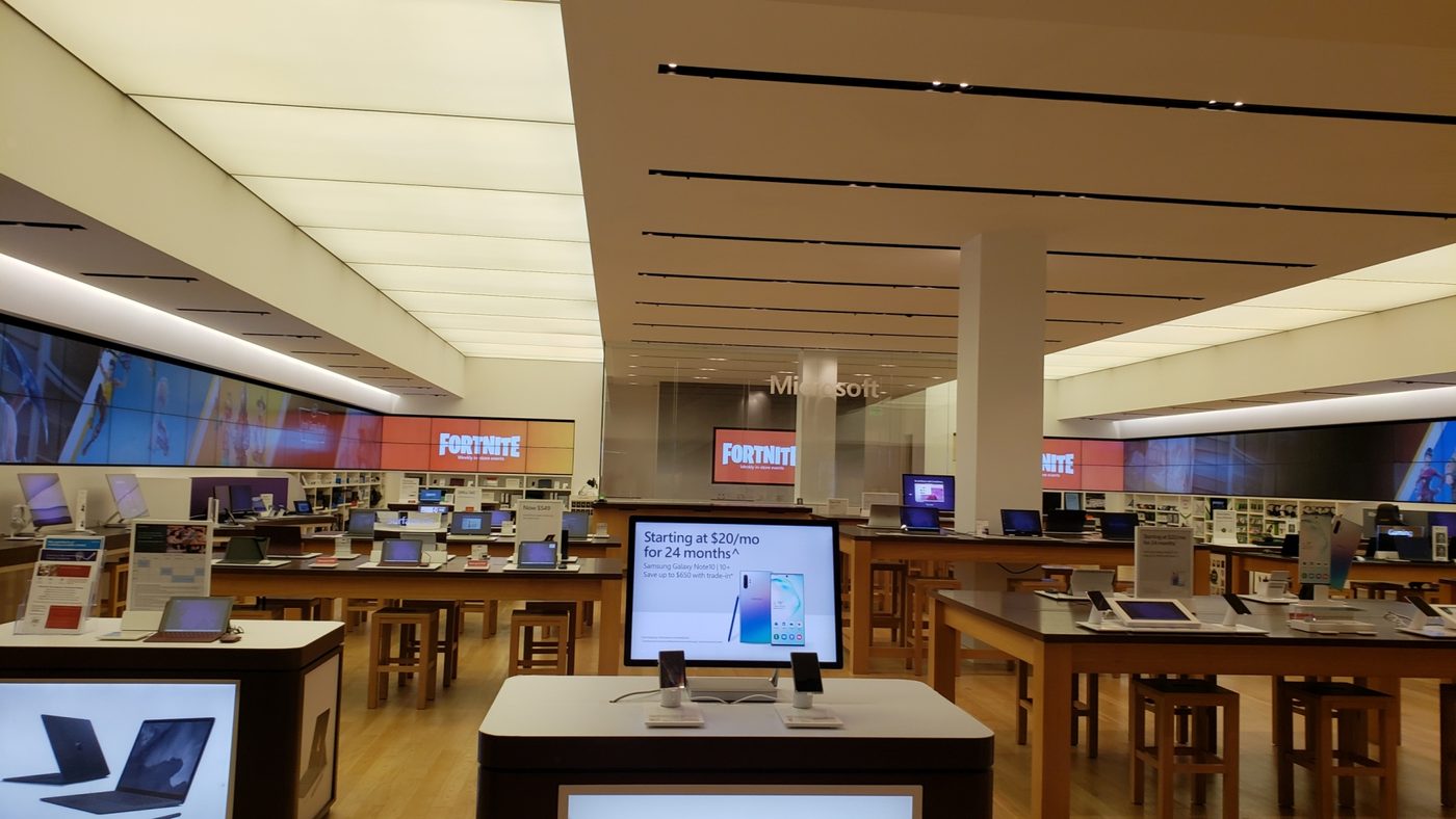 Signage screen array